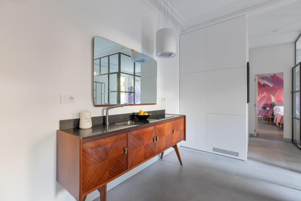 Twin Flowers Apartment In San Giovanni ローマ エクステリア 写真