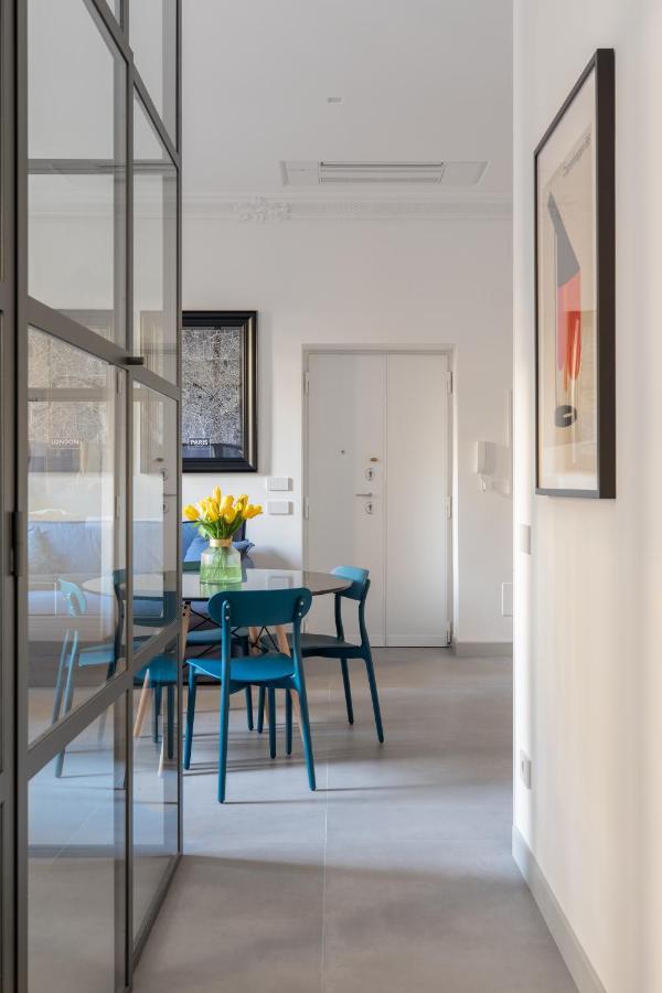 Twin Flowers Apartment In San Giovanni ローマ エクステリア 写真