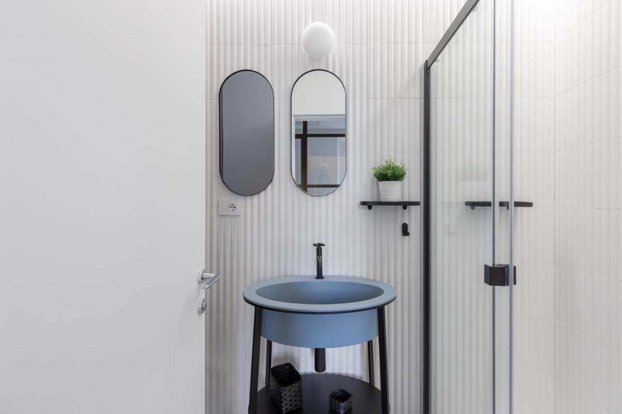 Twin Flowers Apartment In San Giovanni ローマ エクステリア 写真